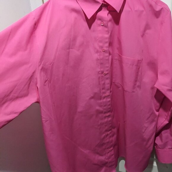 Foxcroft® | Non-iron Classic Fit Solid Shirt in Pink - Picture 6 of 9